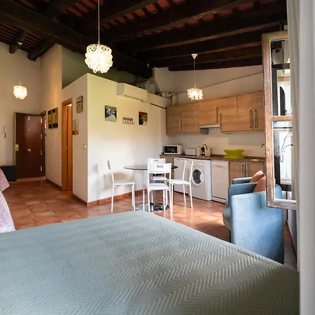 Mercado Guest house *